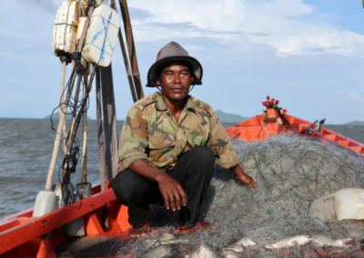 As the Sea Warms, Struggling Cambodian Fishermen Seek to Preserve Crab Stocks